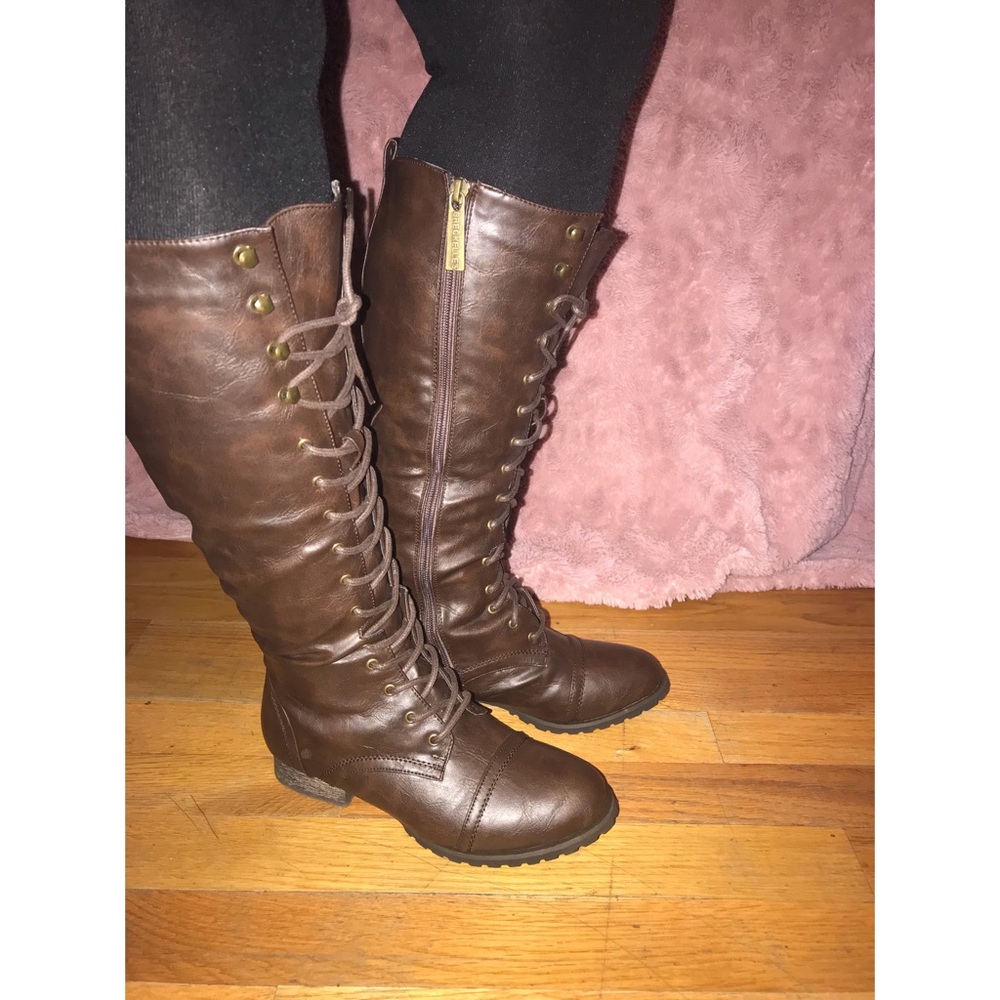 🆕Breckelles outlaw brown lace/zip up boots size 6